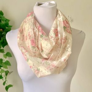 🌷(3 for $25) Floral Scarf